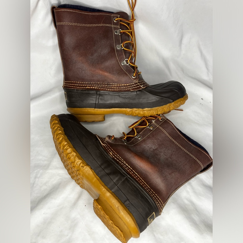 LL Bean men’s 7 vintage tall Maine hunting boots